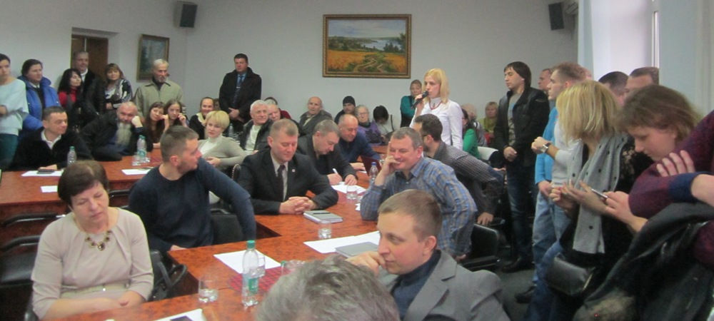 дяченко