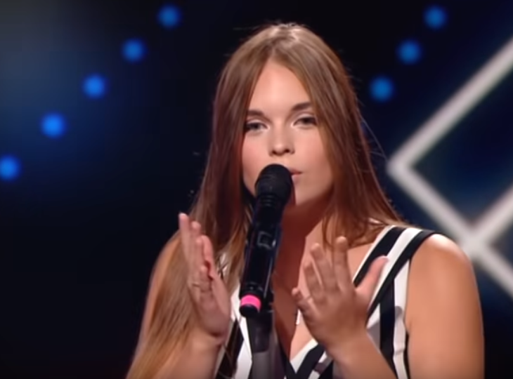 Еліна Іващенко