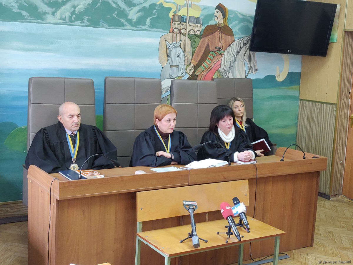 засідання у броварському суді