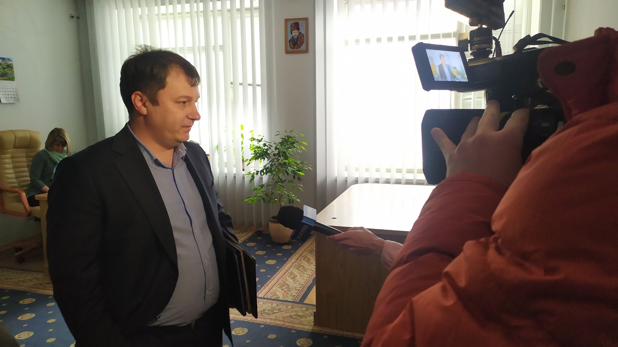 вул. Грушевського
