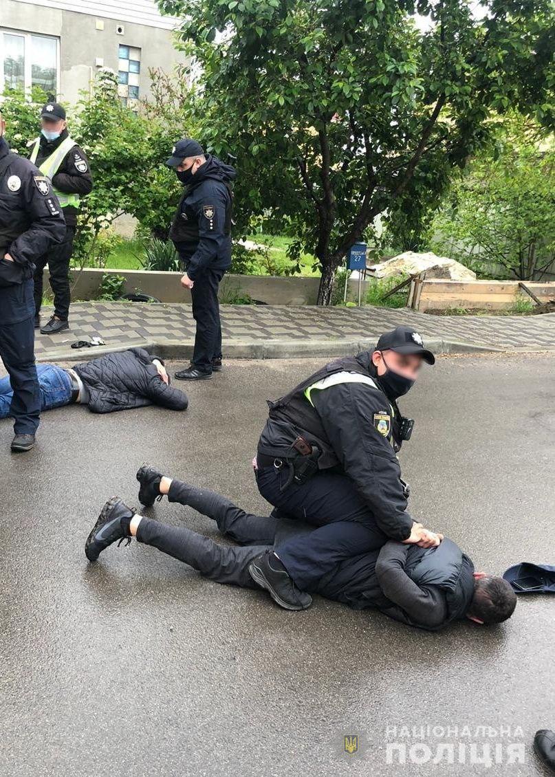 стрілянина в Броварах