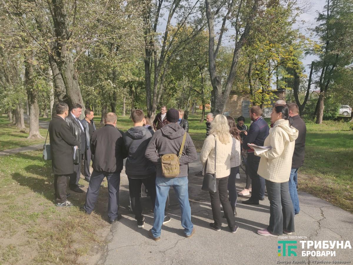 Парк Приозерний