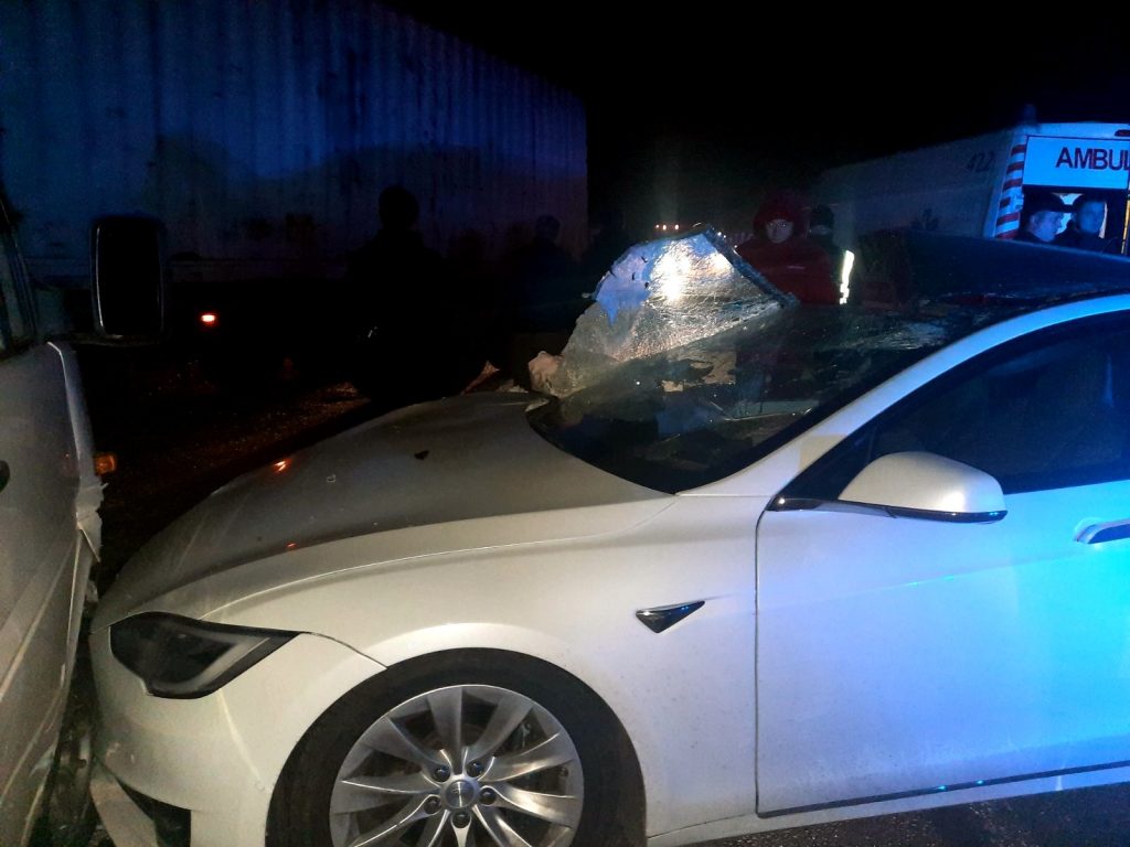 ДТП Tesla Volkswagen LT MAN