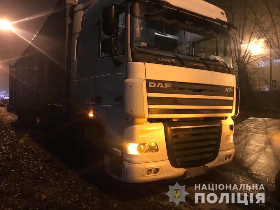 Незаконна вирубка дерев у Требухові